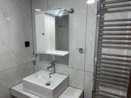 Advance Real Estate 1